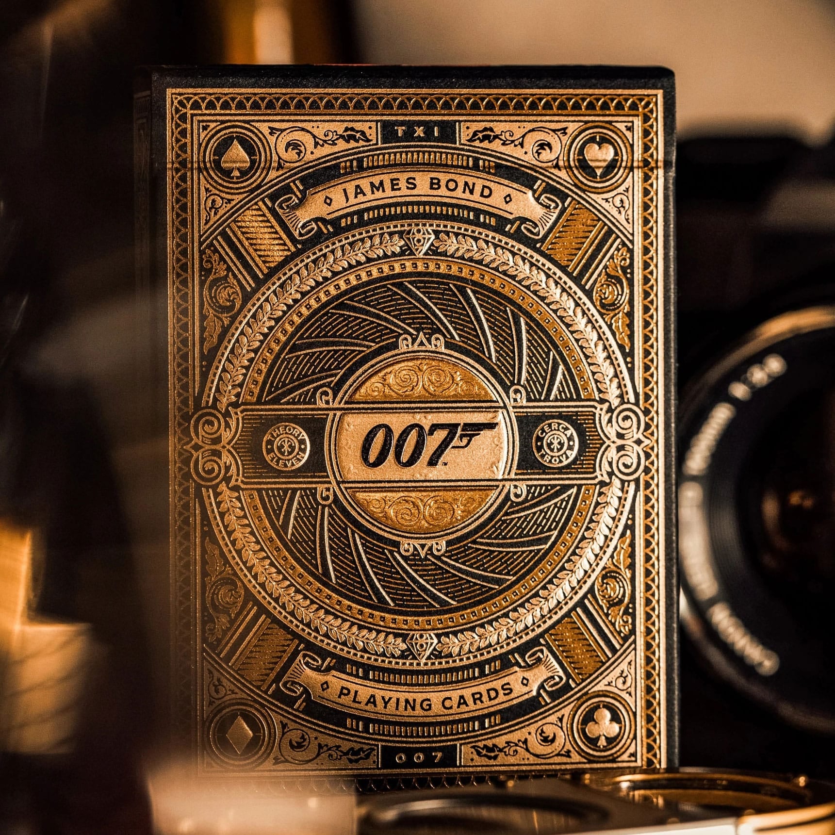 Theory 11 - James Bond 007 Playing Cards